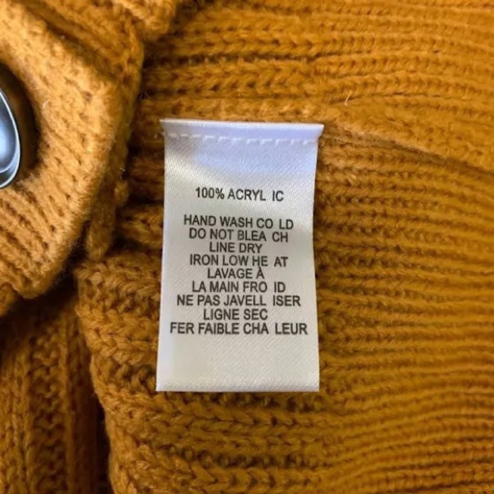 Lulu’s Cropped Ribbed Cardigan - Picture 5 of 8